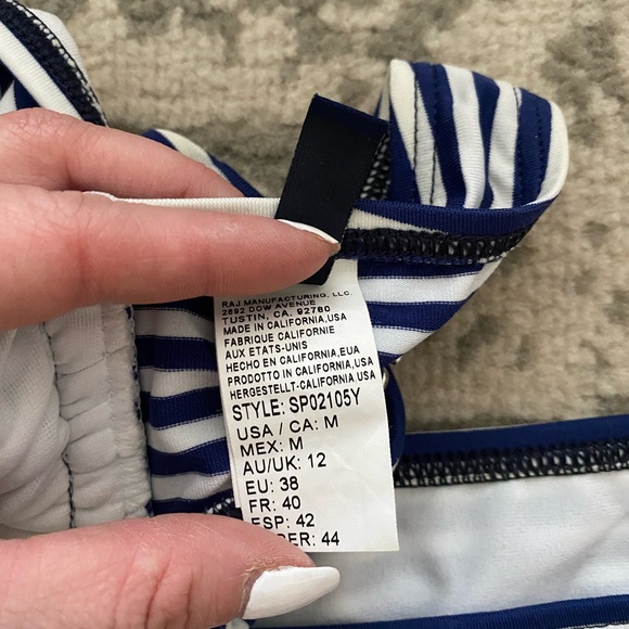 SPLENDID | bikini set - Picture 3 of 3